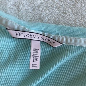 Victoria secret long sleeve thermal shirt womens small